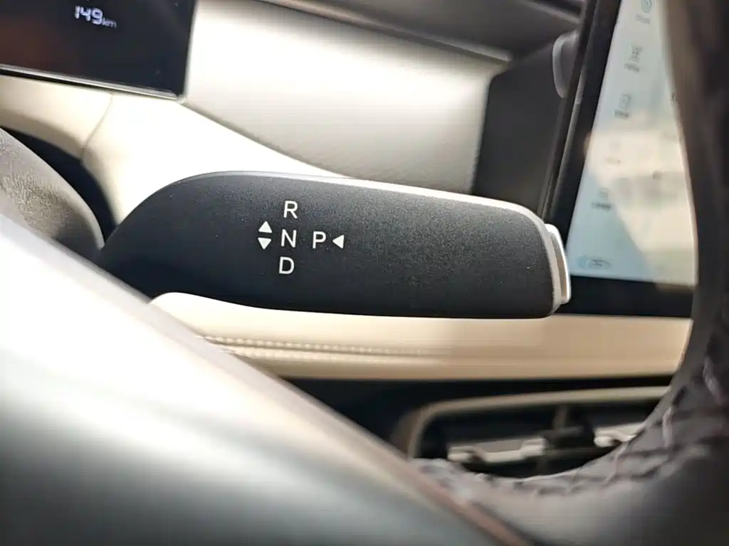 BYD Qin PLUS 2025 — фото 14