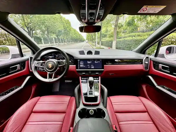 Porsche Cayenne 2019
