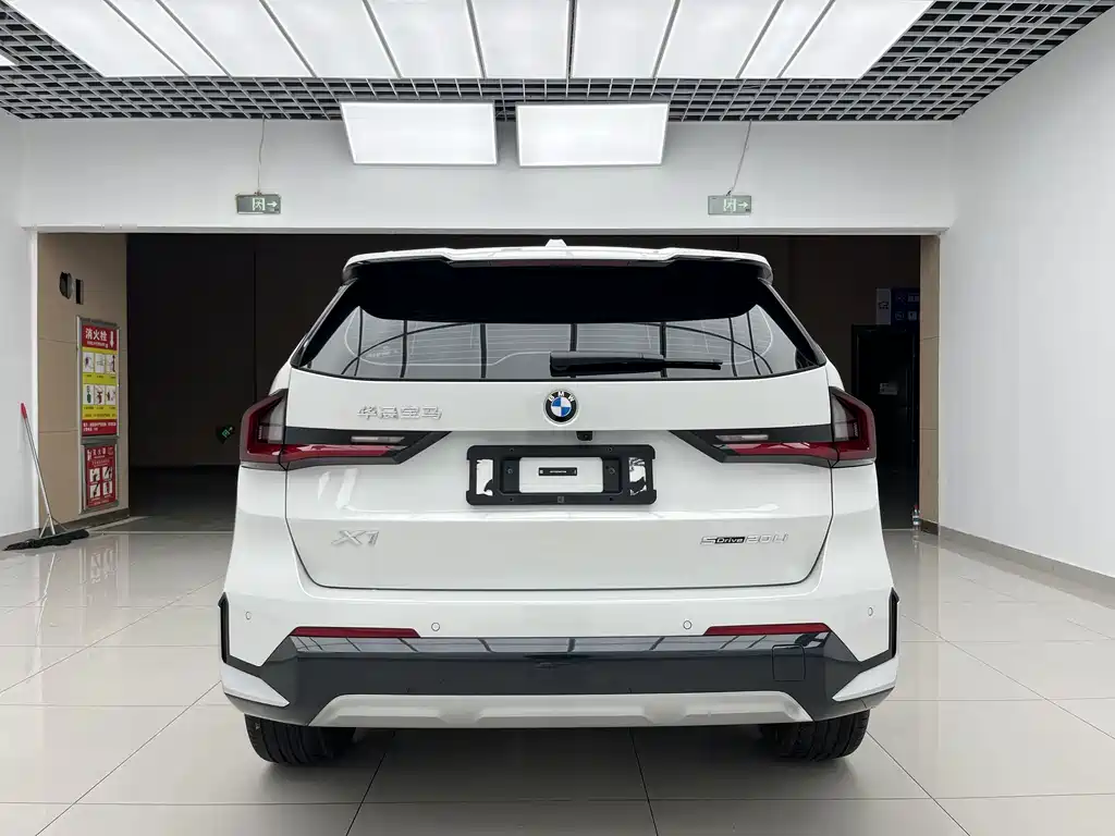 BMW X1 2024 — фото 18