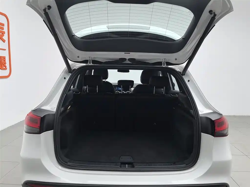 Mercedes-Benz GLA 2023 — фото 16