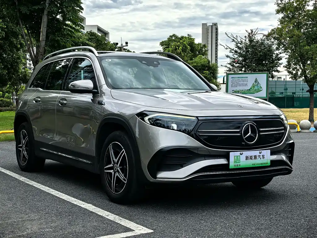 Mercedes-Benz EQB 2022