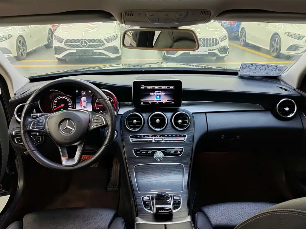 Mercedes-Benz C-Class 2017 — фото 11