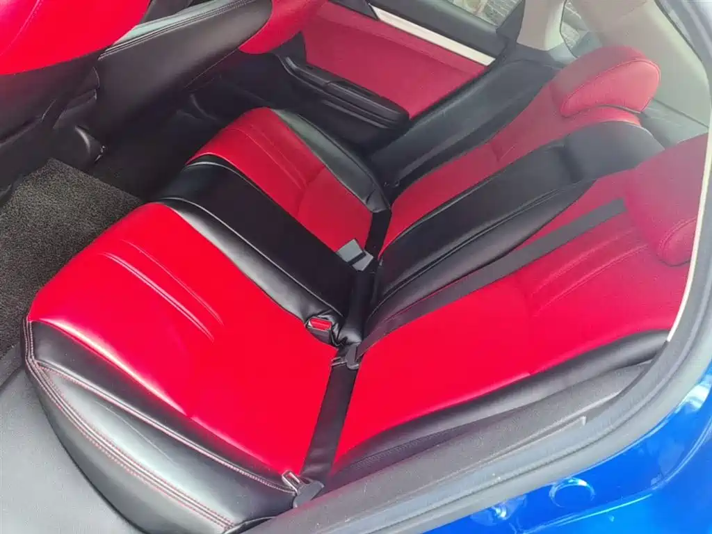 Honda Civic 2019 — фото 16