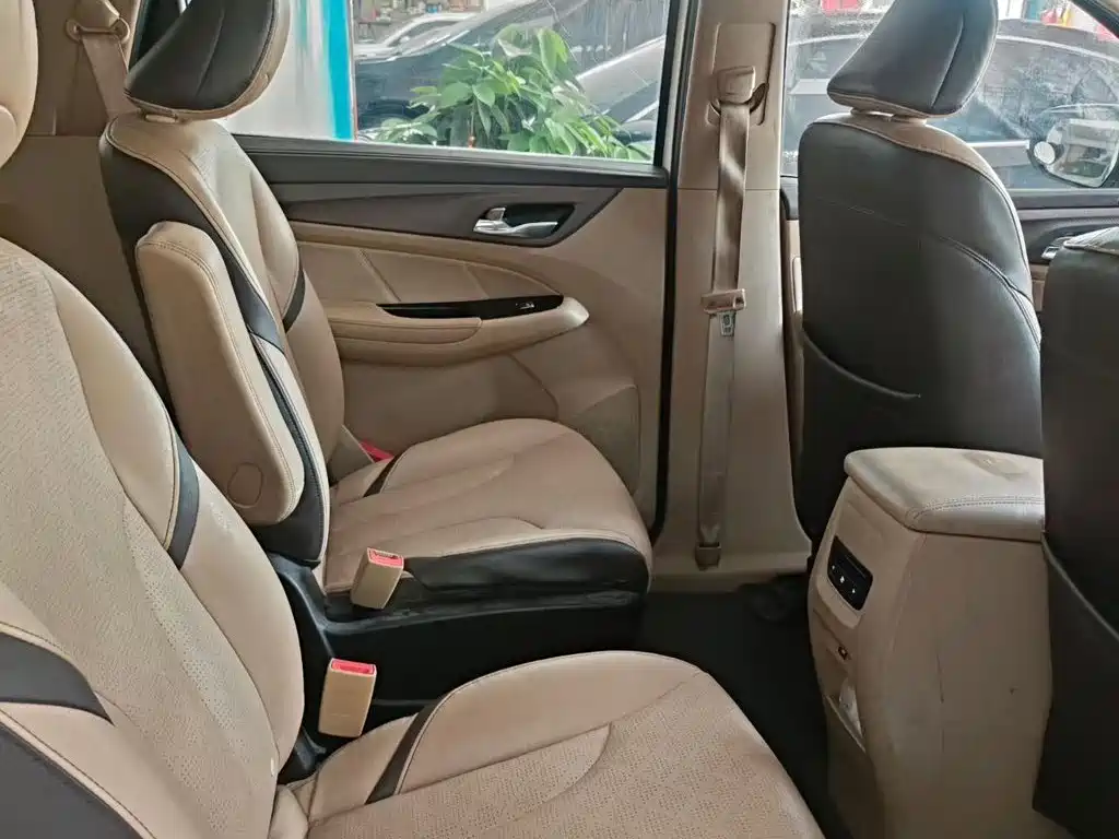 Baojun 730 2017