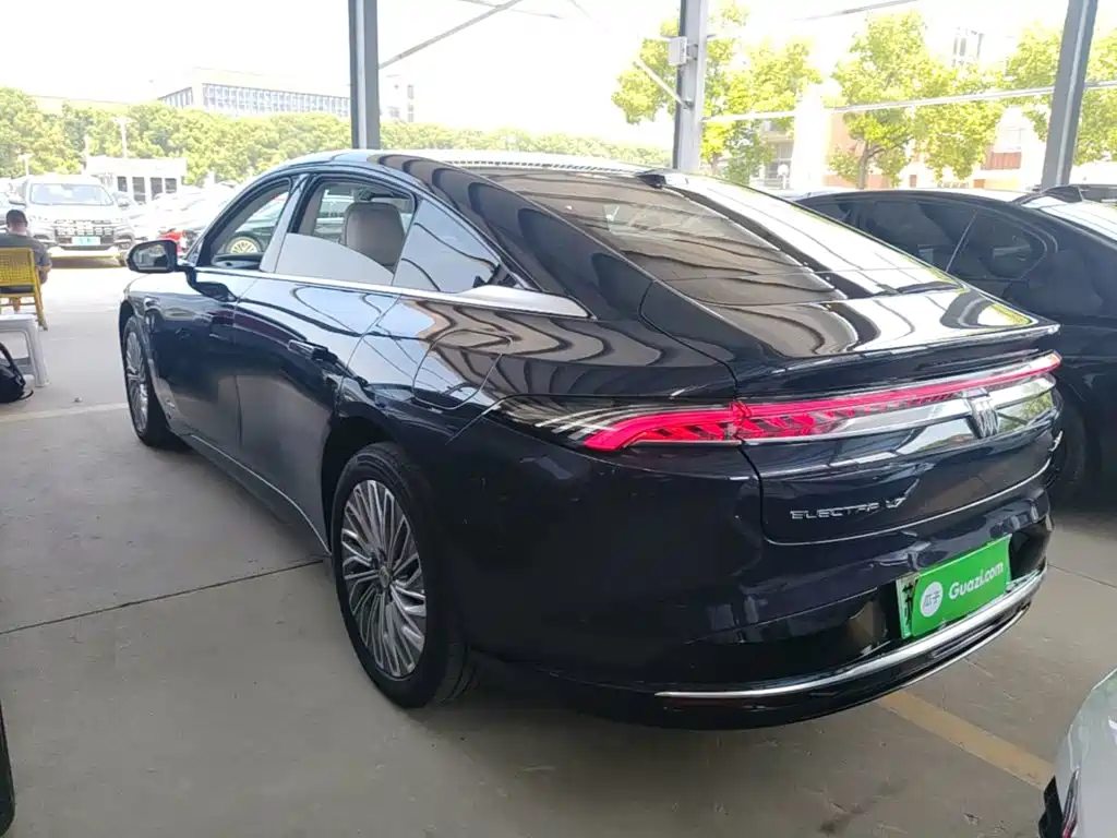 Buick Zhijing L7 2025 — фото 5