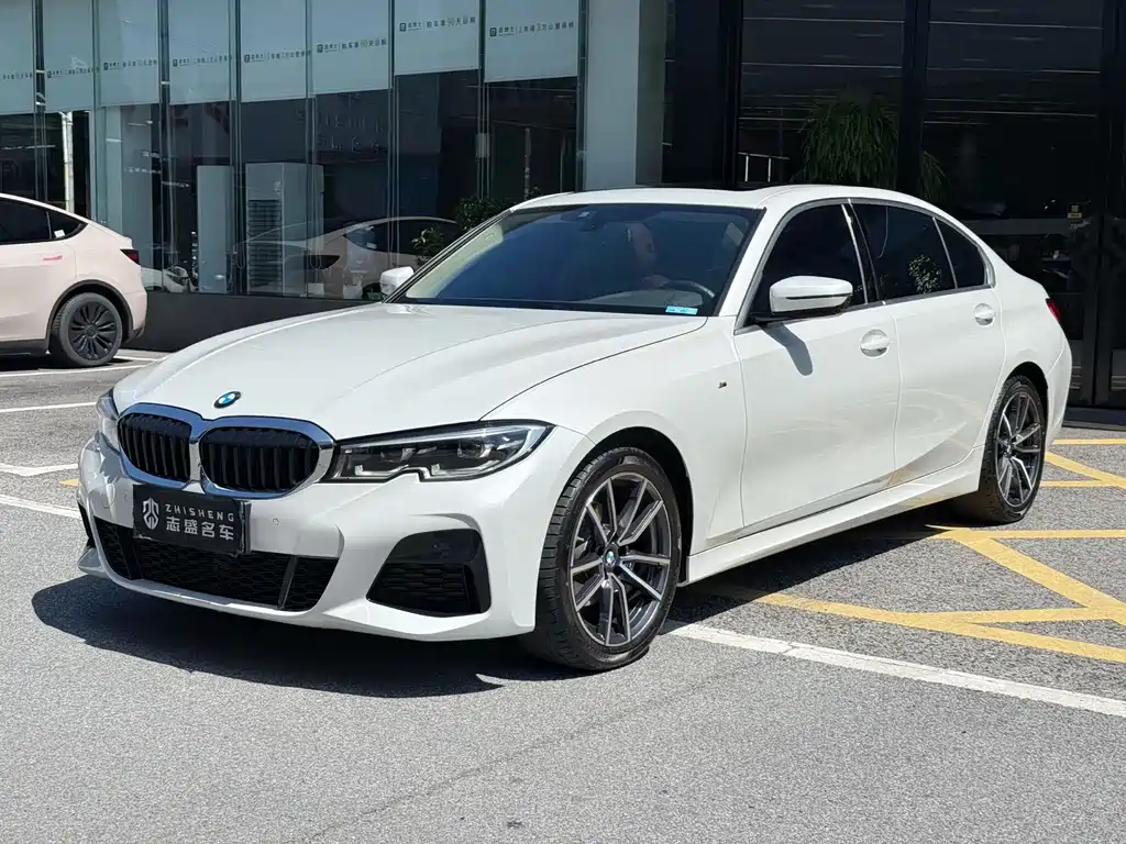 BMW 3 Series 2022