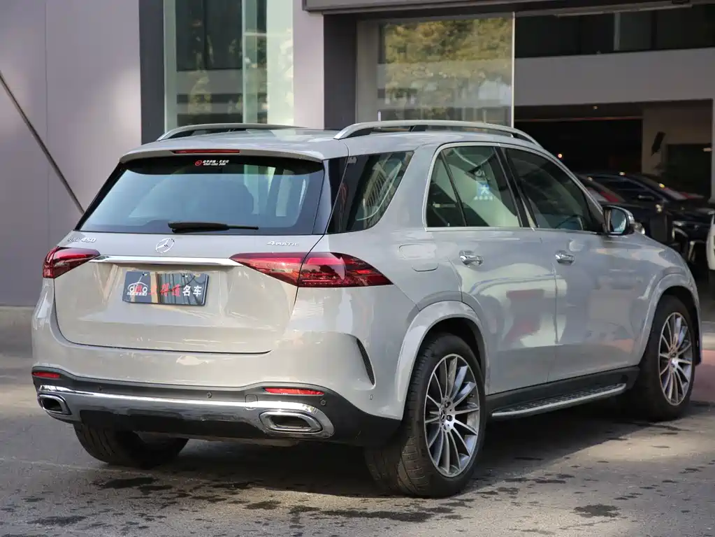 Mercedes-Benz GLE 2023 — фото 3