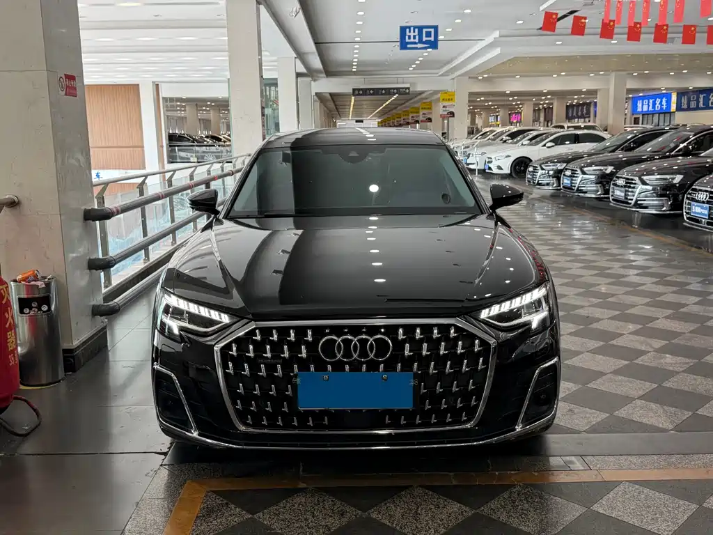 Audi A8 2023