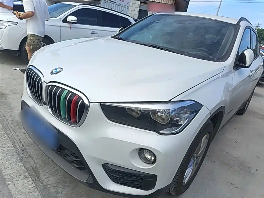 BMW X1 2016 — фото 1