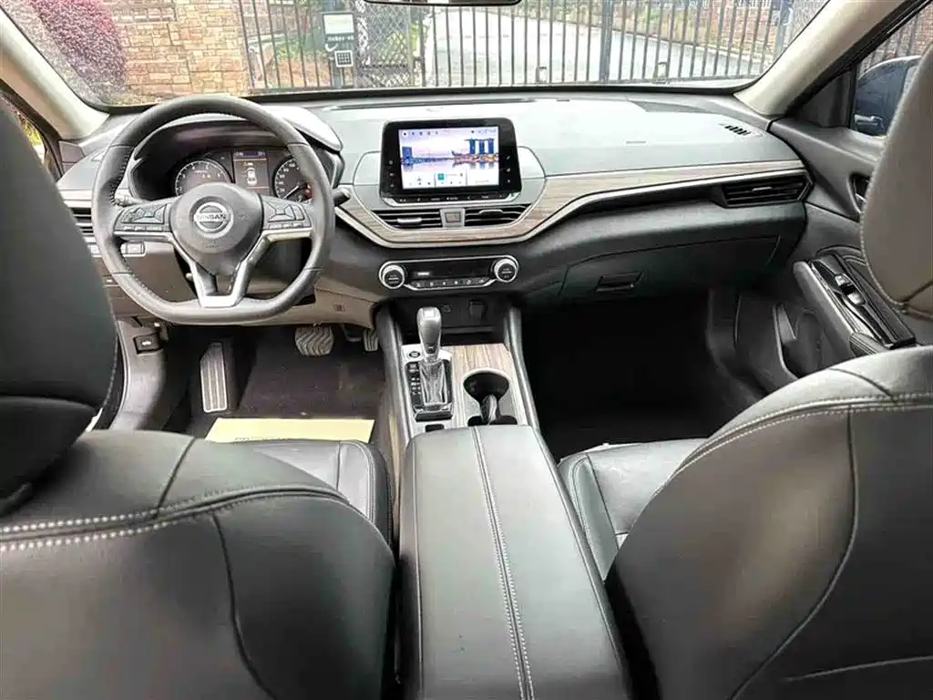 Nissan Teana 2023 — фото 18