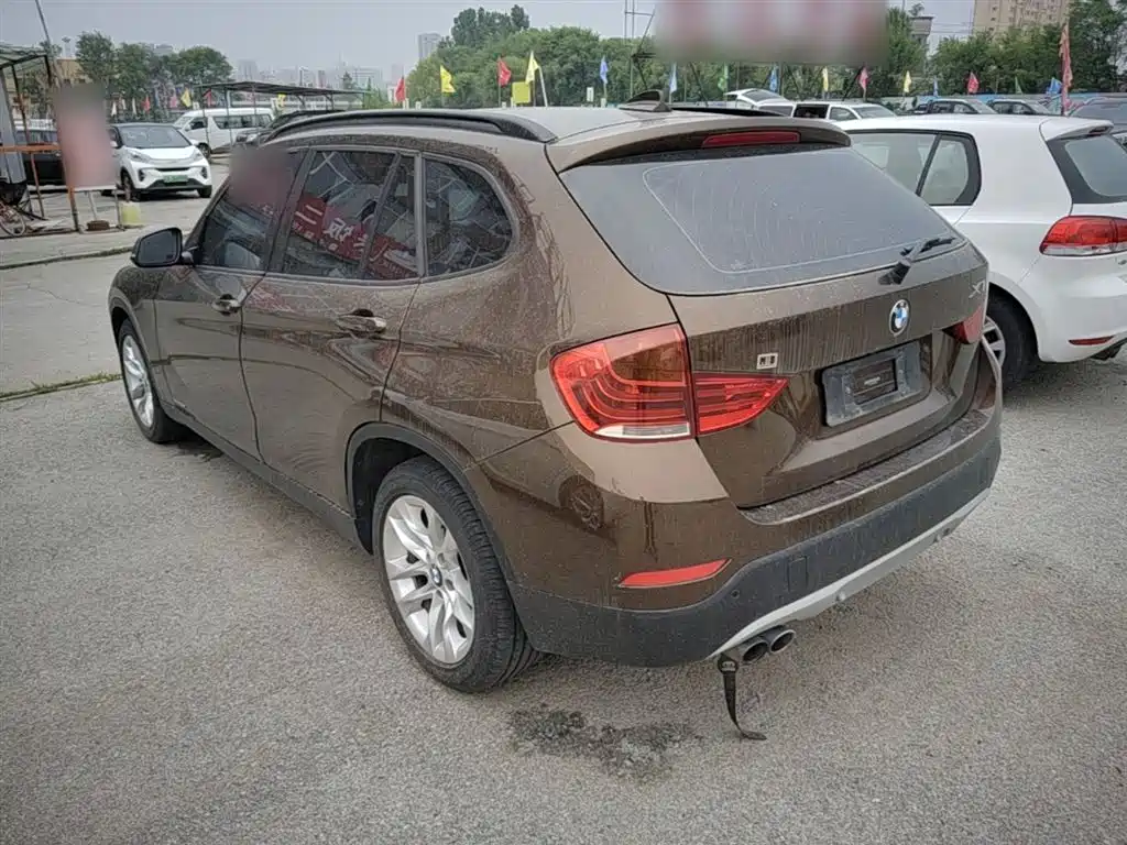 BMW X1 2015 — фото 5