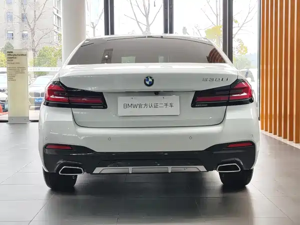 BMW 5 Series 2022