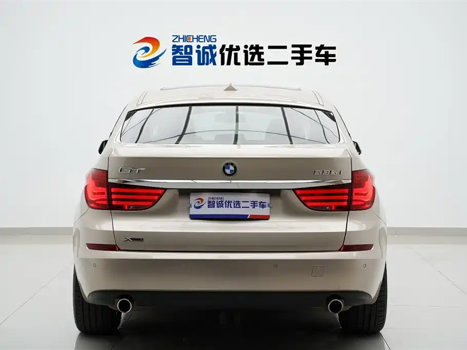 BMW 5 Series GT 2015 — фото 4