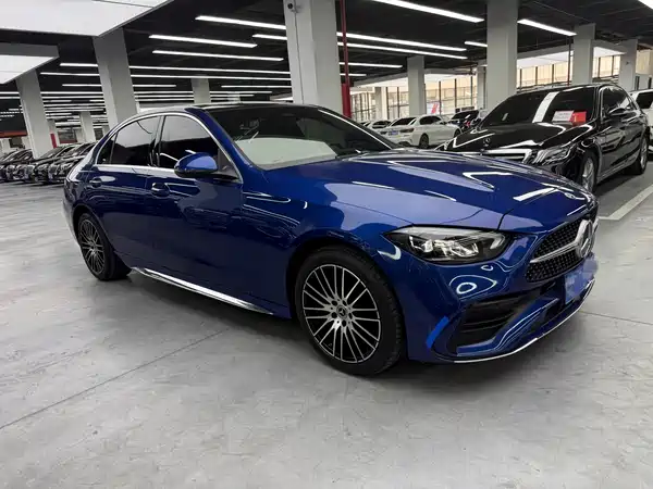 Mercedes-Benz C-Class 2022