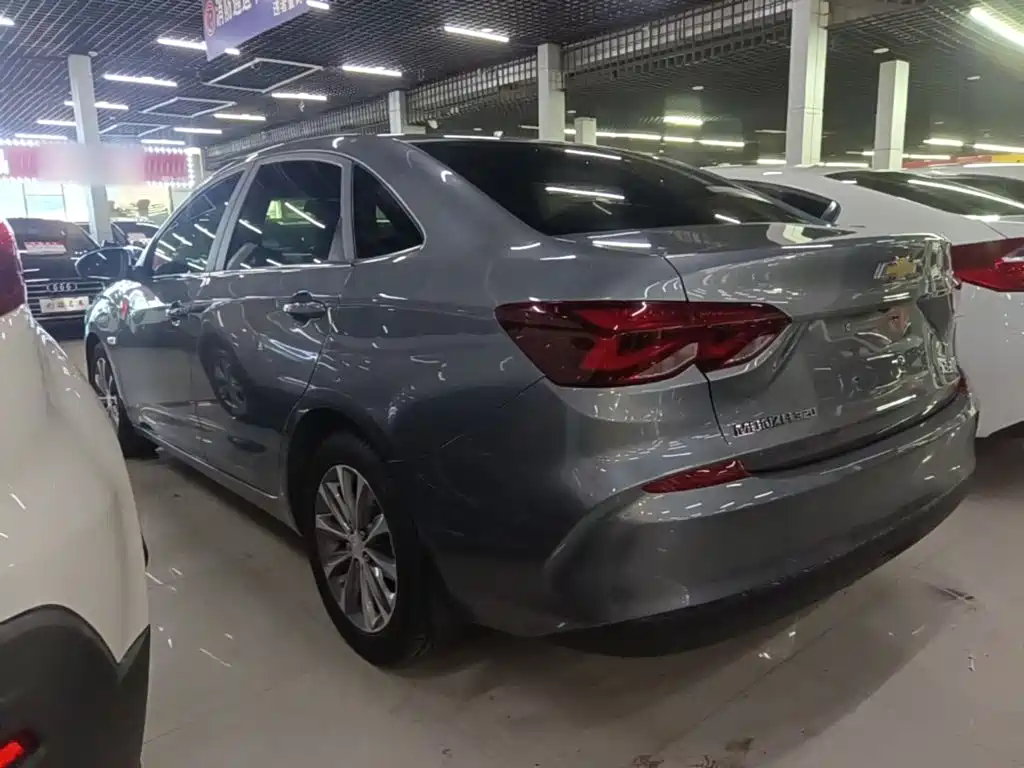 Chevrolet Cruze 2020