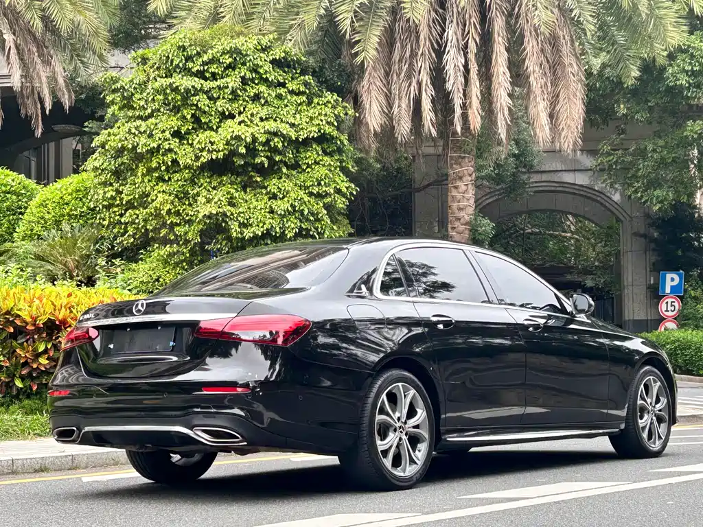 Mercedes-Benz E-Class 2020 — фото 4