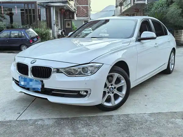 BMW 3 Series 2015