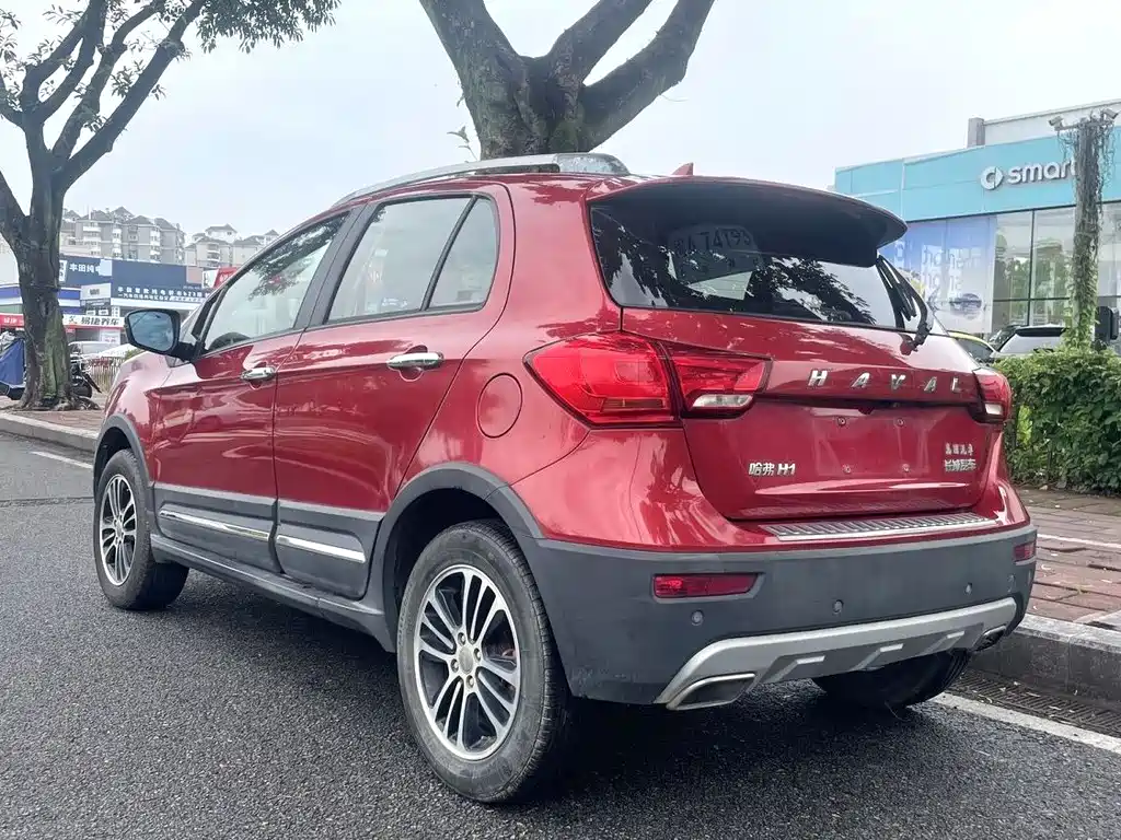 Haval H1 2016 — фото 6