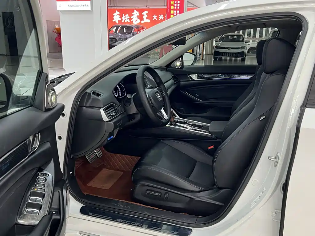 Honda Accord 2020 — фото 4