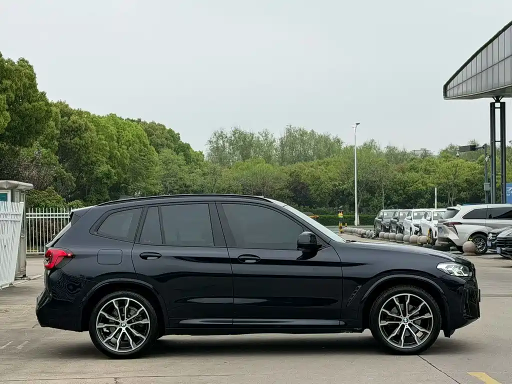 BMW X3 2022 — фото 8