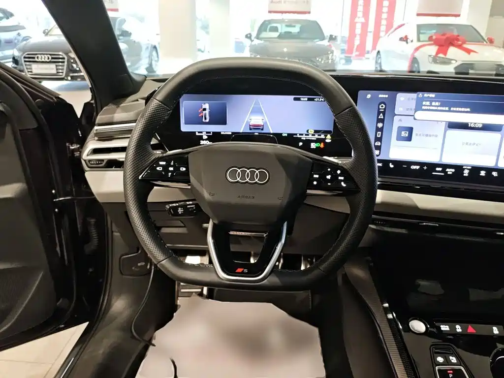 Audi A5L 2025 — фото 11