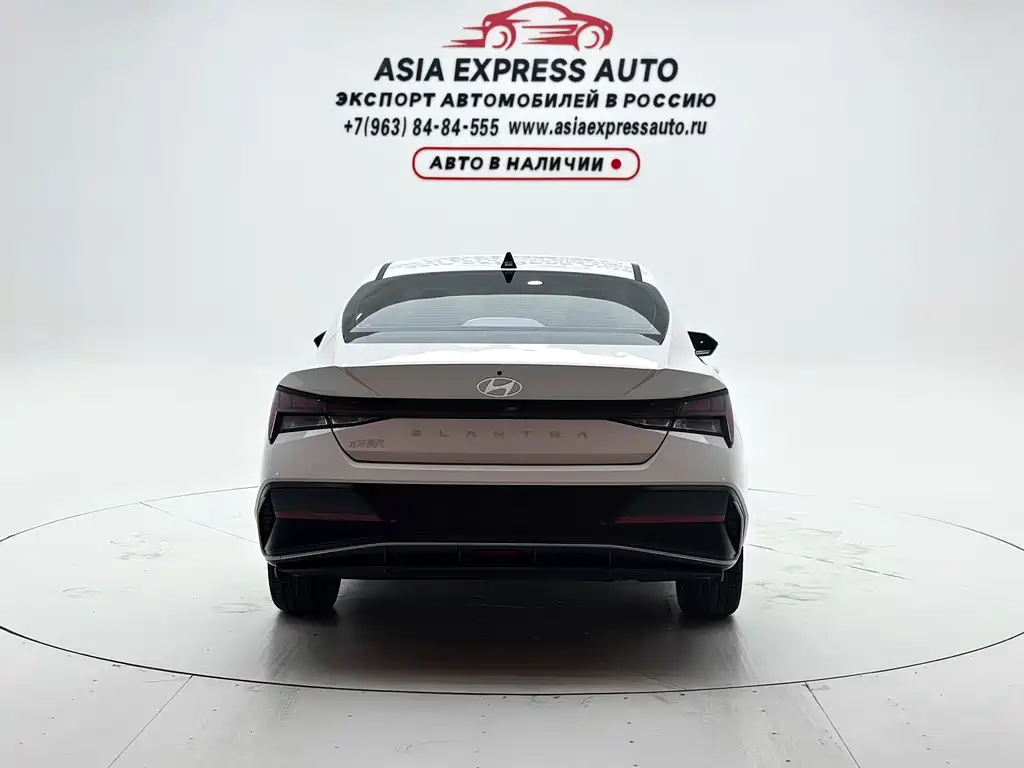 Hyundai Elantra 2023