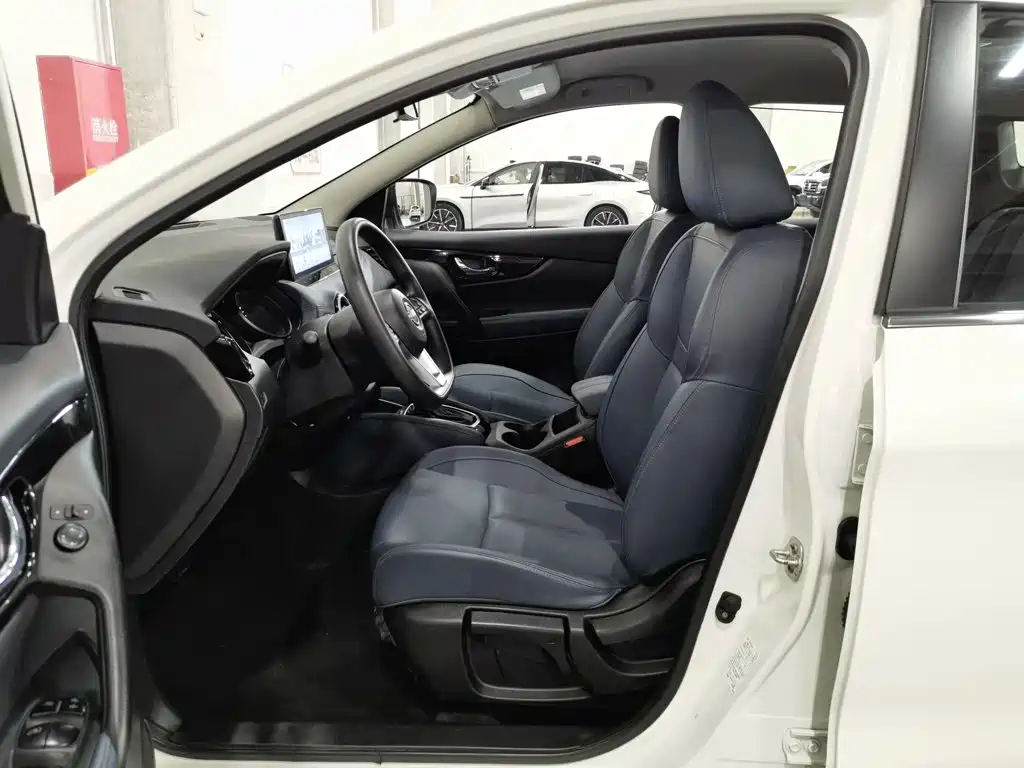 Nissan Qashqai 2025 — фото 10