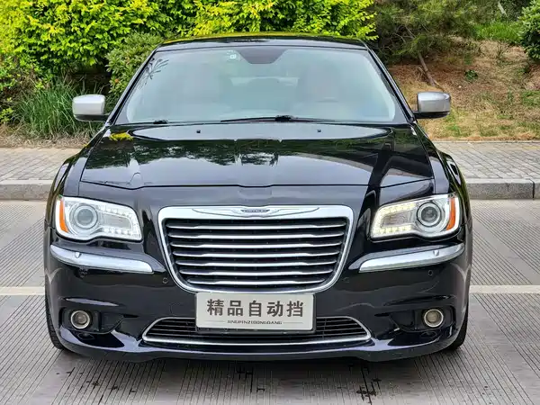 Chrysler 300C 2014