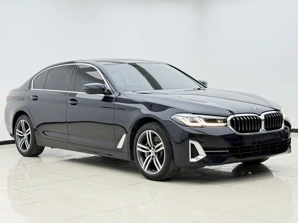 BMW 5 Series 2023