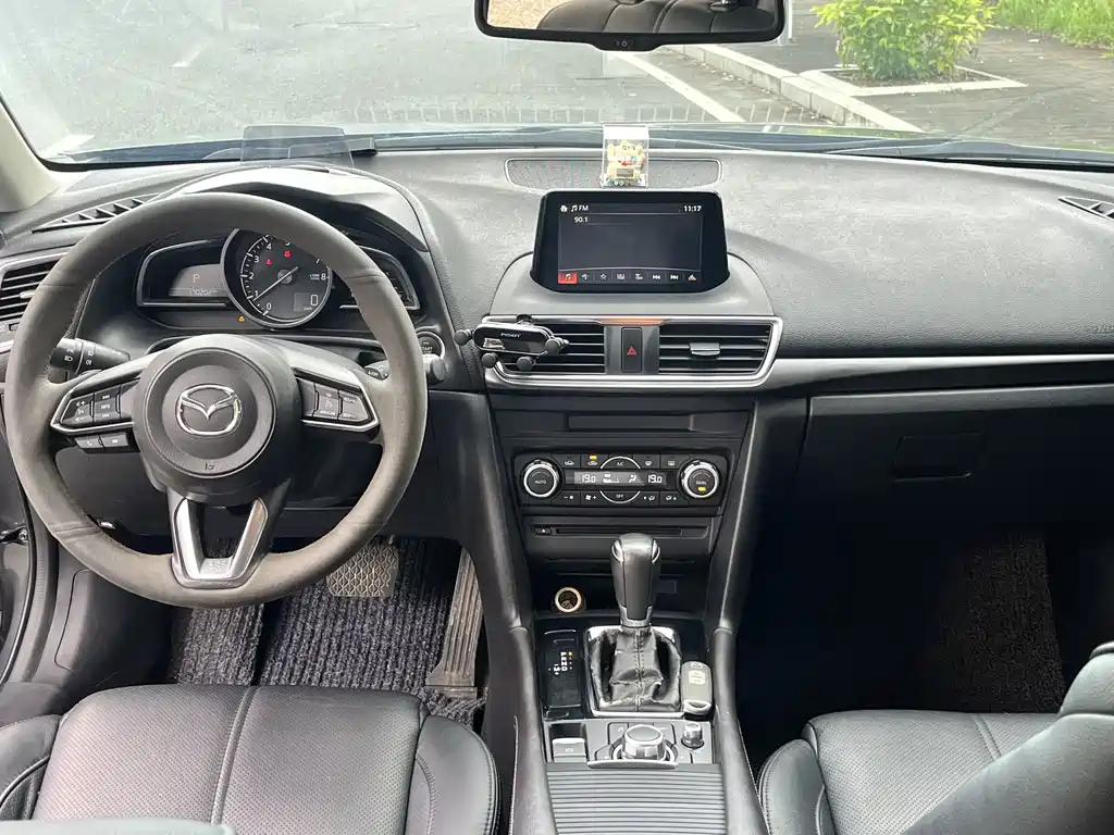 Mazda 3 Angkesela 2017