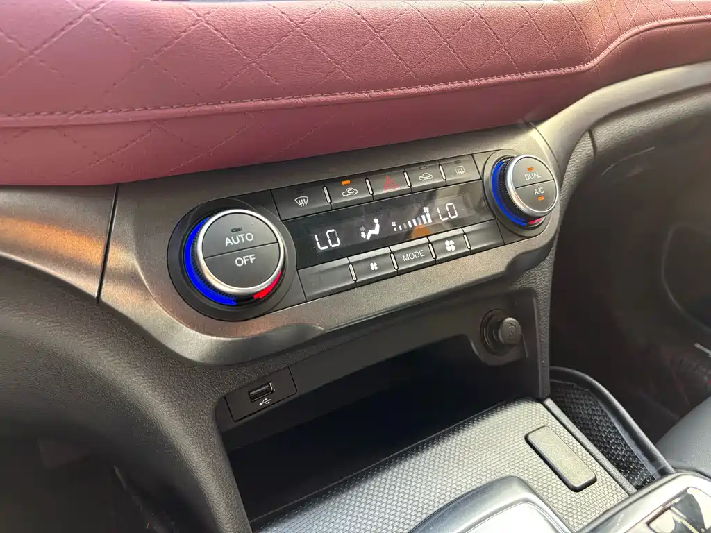 Haval H6 Coupe 2020 — фото 28