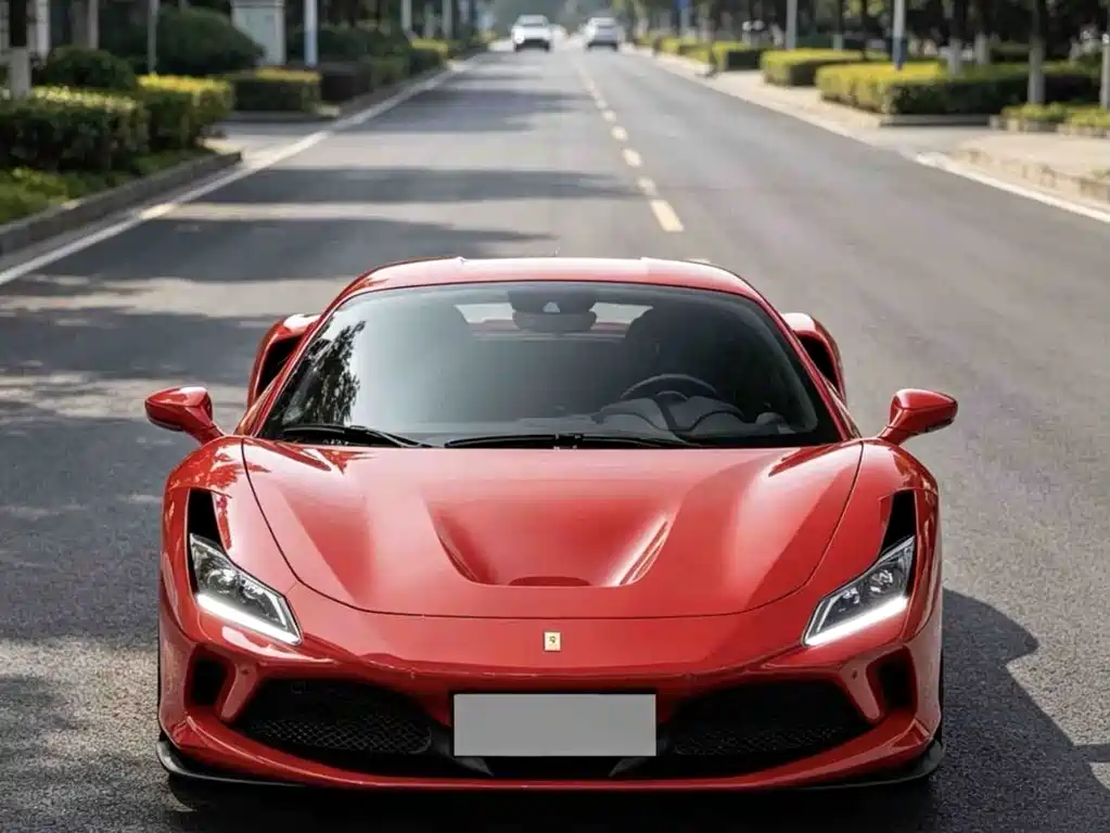 Ferrari F8 2023 — фото 2