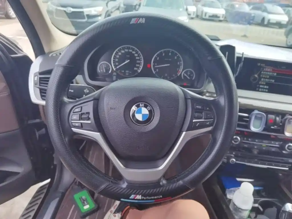 BMW X5 2015 — фото 11