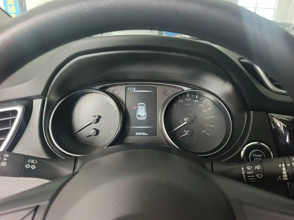 Nissan Qashqai 2023 — фото 12