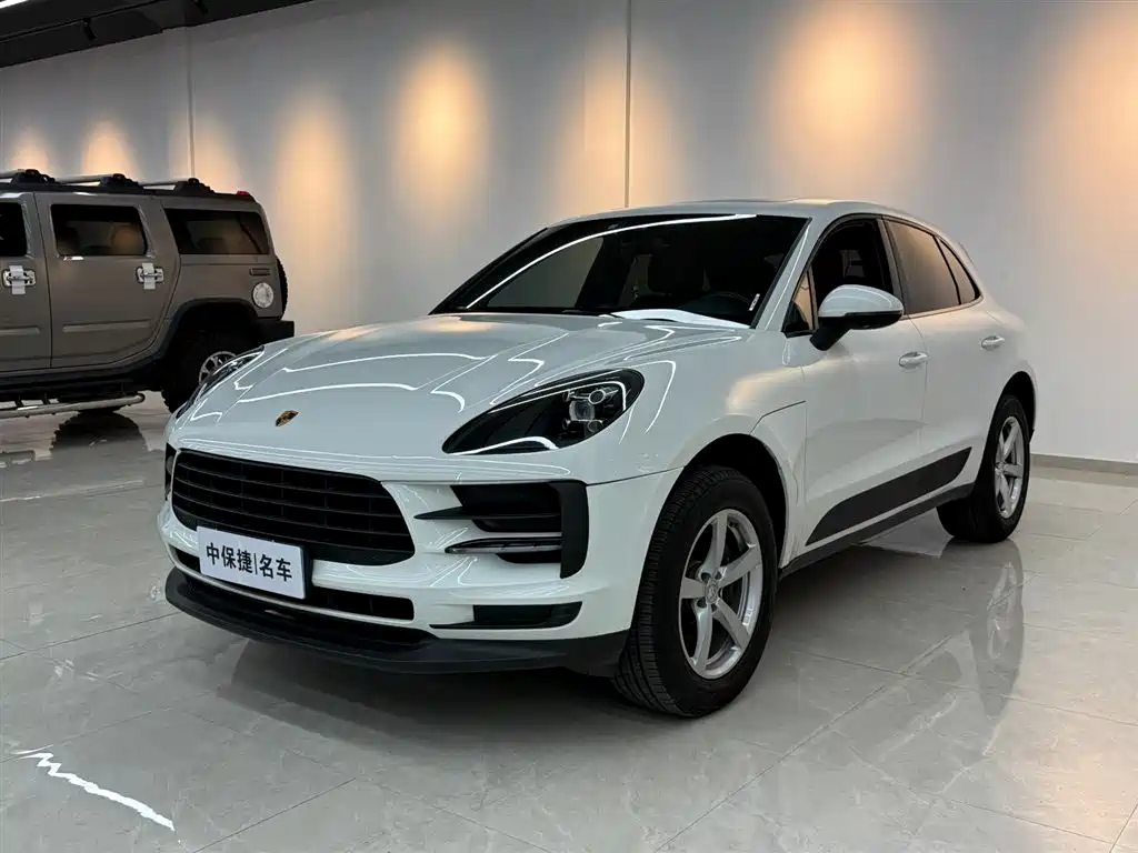 Porsche Macan 2021 — фото 1