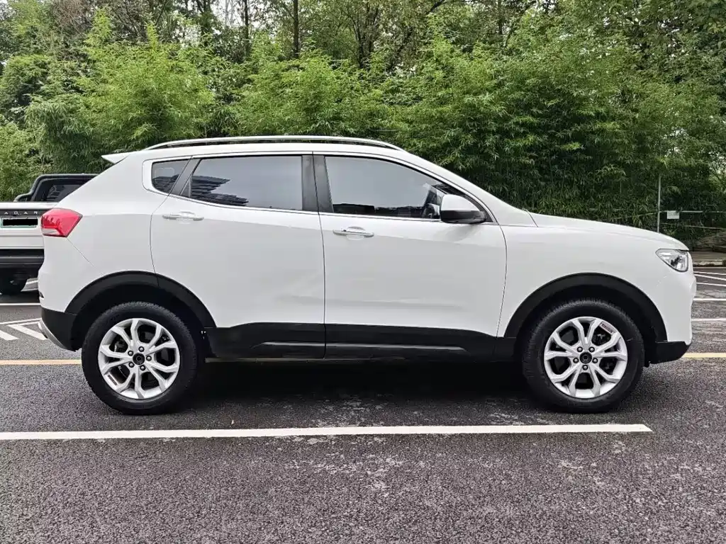 Haval H2s 2018 — фото 28