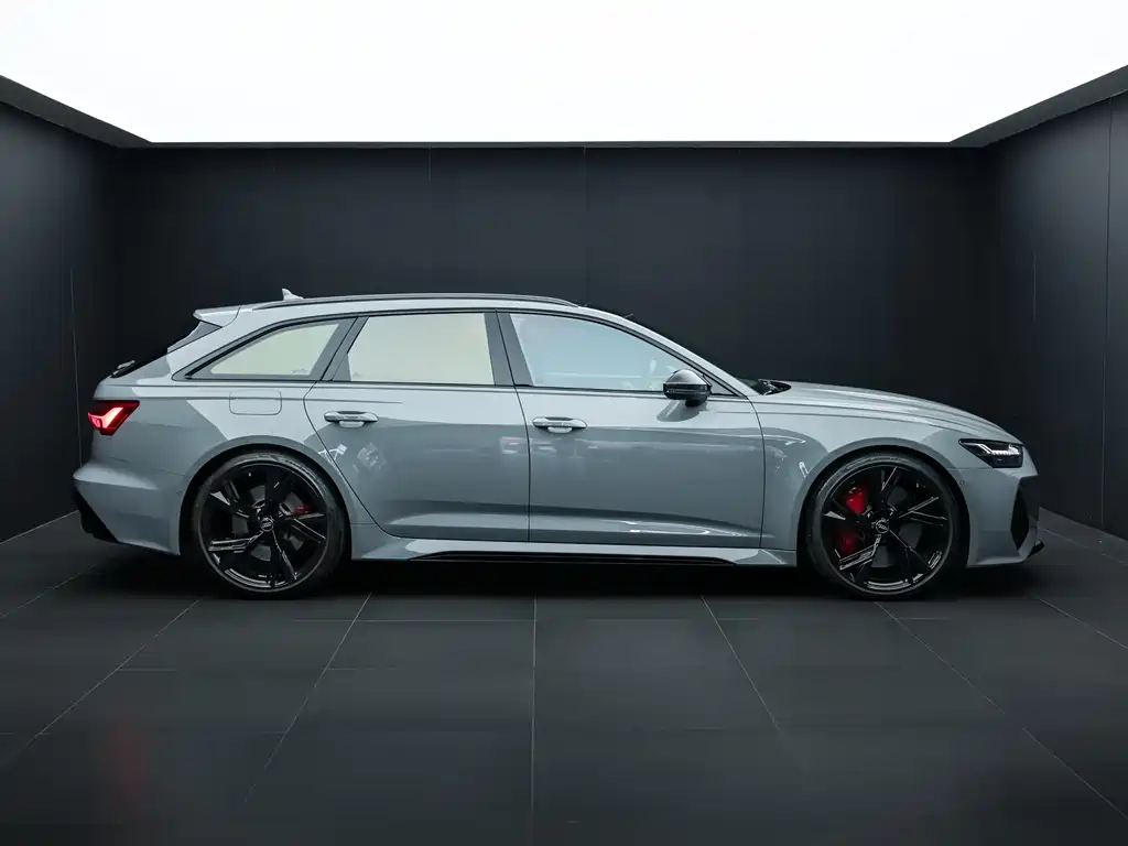 Audi RS 6 2021 — фото 3