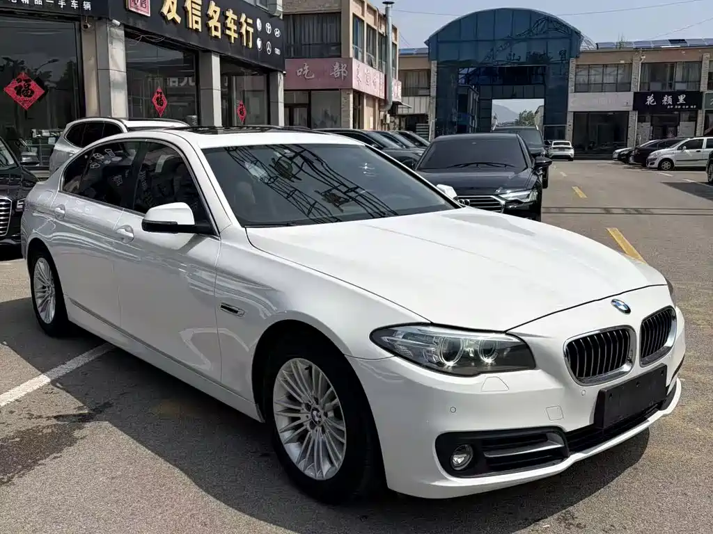 BMW 5 Series 2016 — фото 3