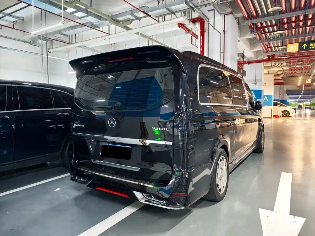 Mercedes-Benz Vito 2023 — фото 3