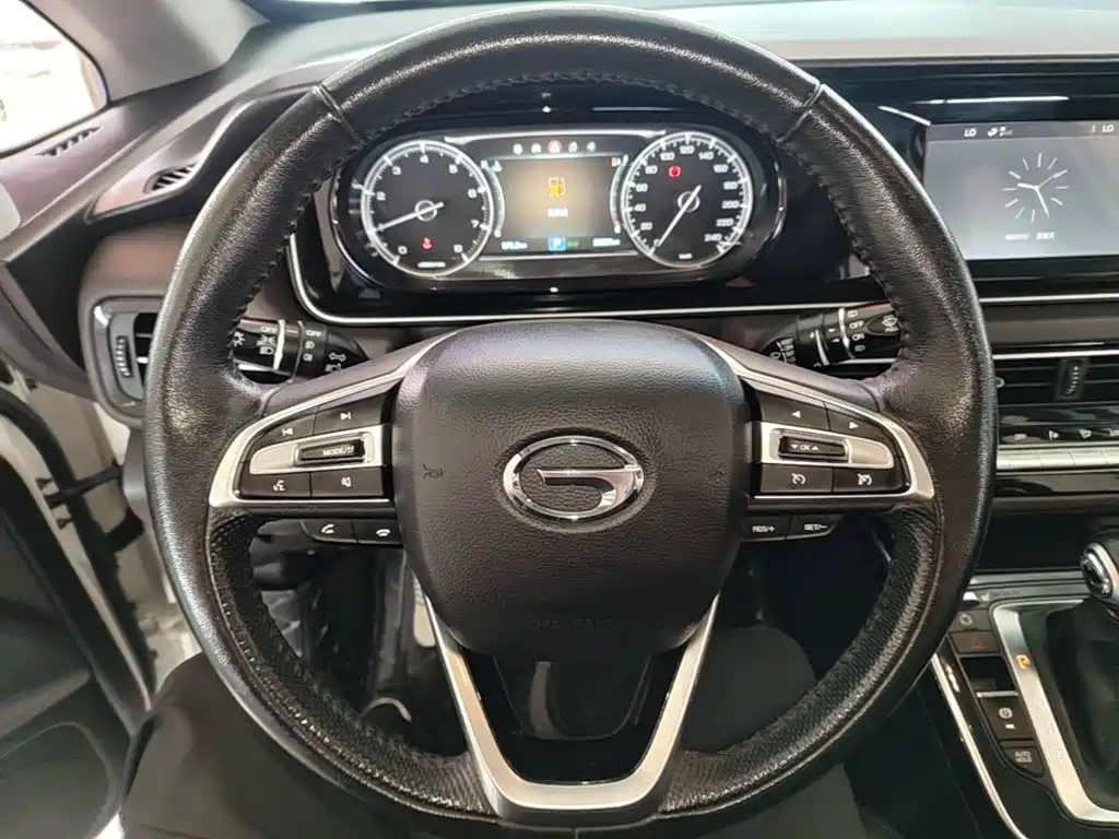 GAC Motor Trumpchi M6 2020 — фото 11