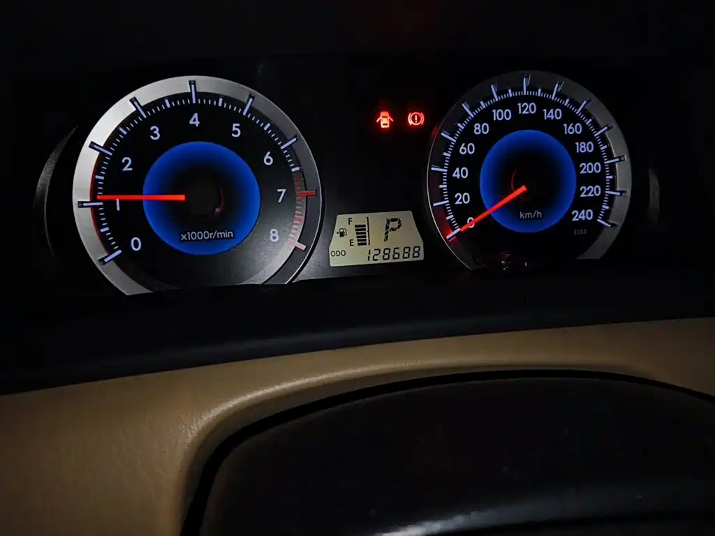 Toyota Corolla 2015 — фото 13