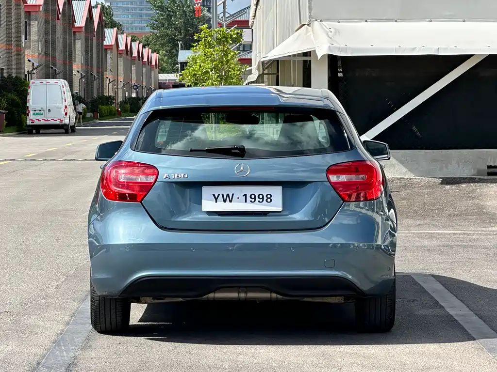 Mercedes-Benz A-Class 2014