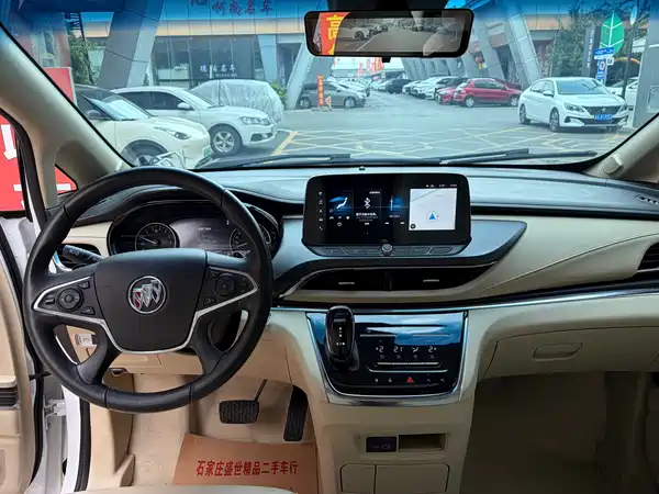 Buick GL8 2023