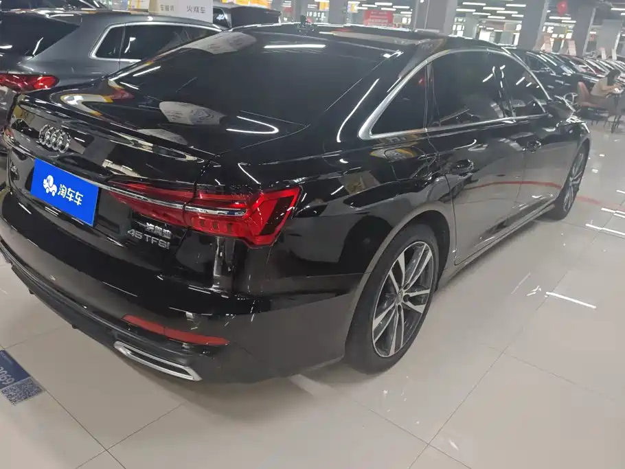 Audi A6L 2021