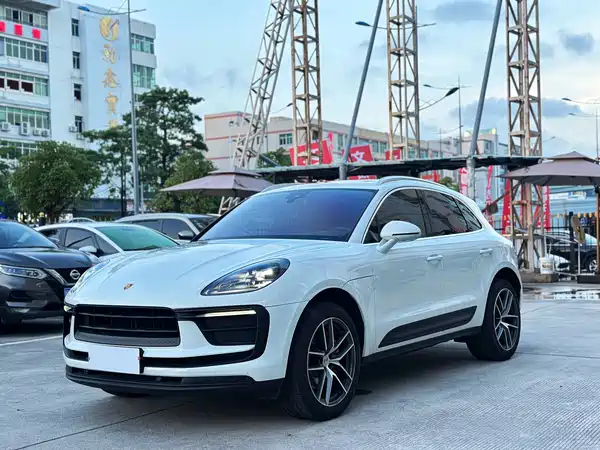Porsche Macan 2023