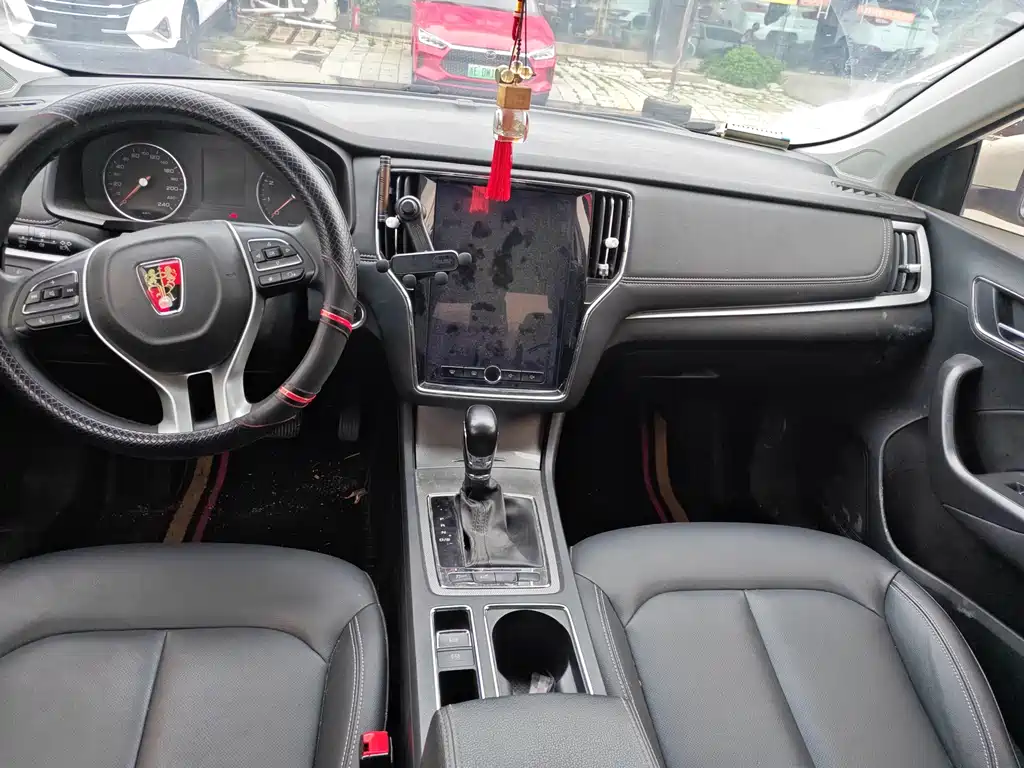 Roewe i6 Classic 2019 — фото 8