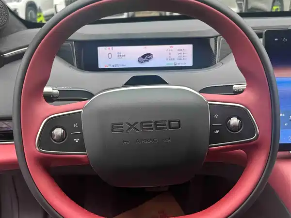 Exeed ES 2025