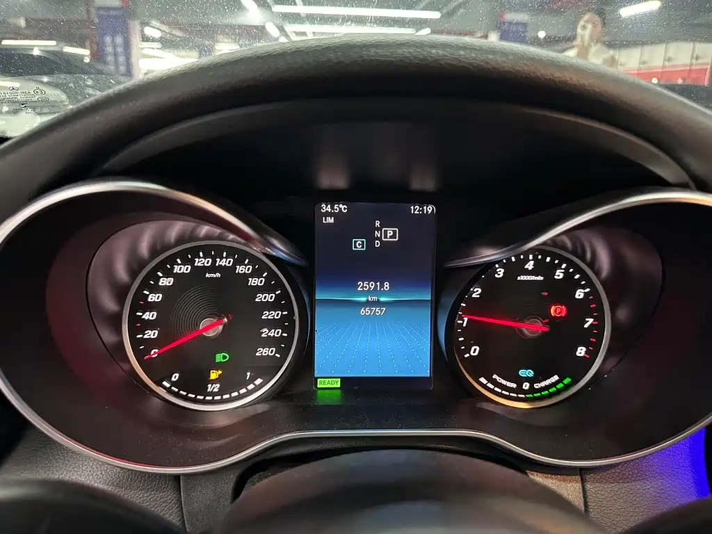 Mercedes-Benz C-Class 2019