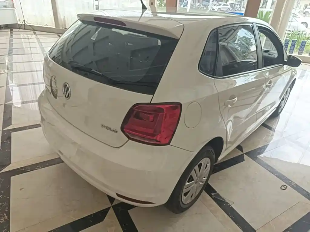 Volkswagen Polo 2016