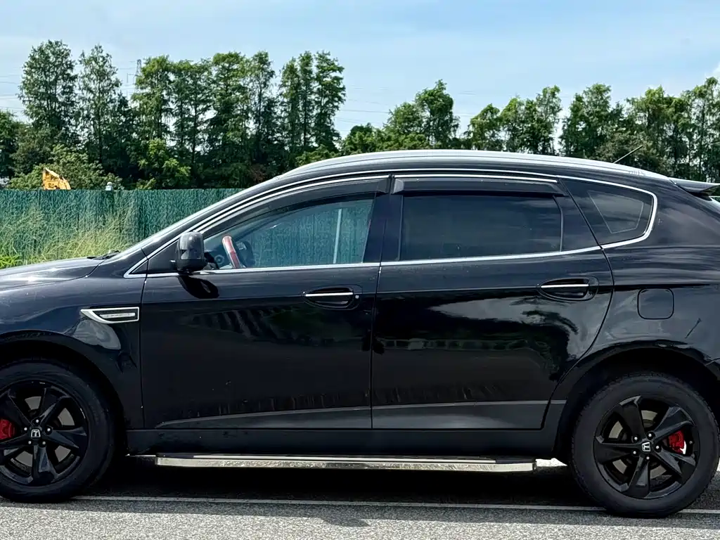 Luxgen Da7 SUV 2014 — фото 6